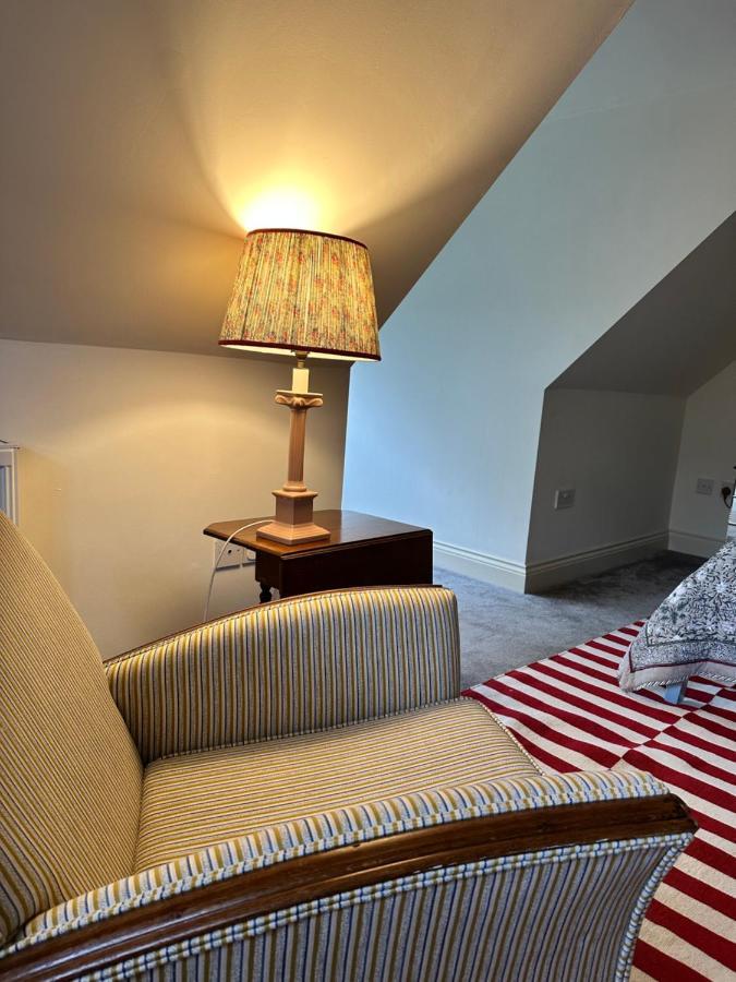 Peaceful With Private Garden Casa vacanze *